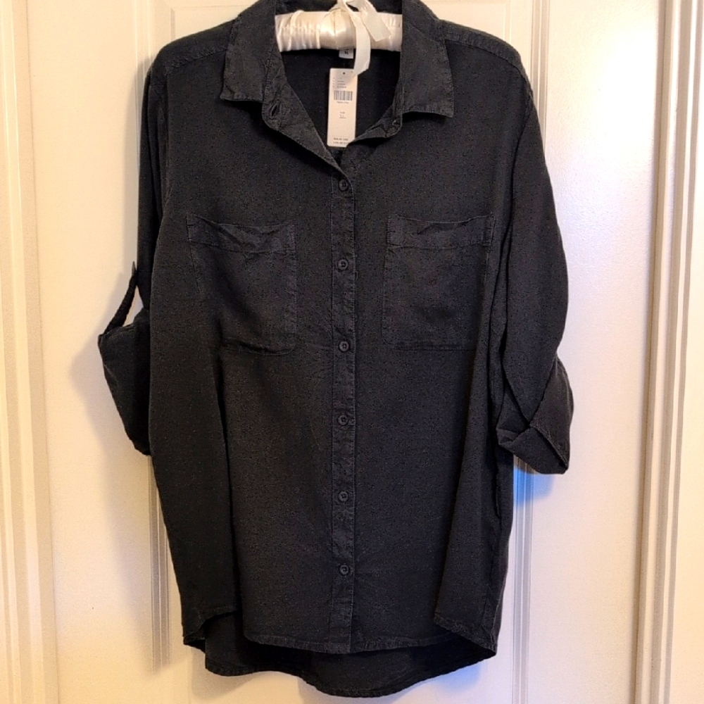 NWT Anthropologie Brand Cloth & Stone Long Sleeve 100% Tencel Fabric - soft!!